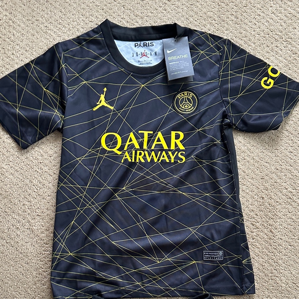 Kids soccer set Black /Yellow Graphic Jersey Kylian Mbappé